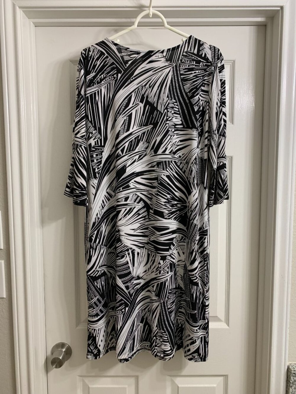 Alexandra + Oak Women's Black and White Stretchy Dress, Size XXL - Picture 2 of 4